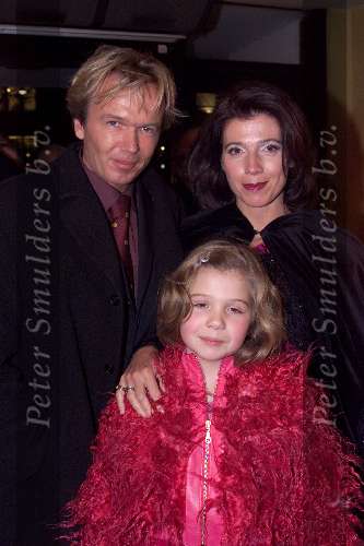 Amsterdam 11 december 2000
Premiere de Zwarte Meteoor.
Tom Egbers met zijn vrouw en dochter.
