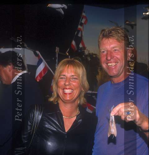 Aad de mos met zijn vrouw

PETER SMULDERS BV