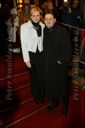 Amsterdam 11 december 2002
Premiere Lord of the rings II
Ariana Spier met man
