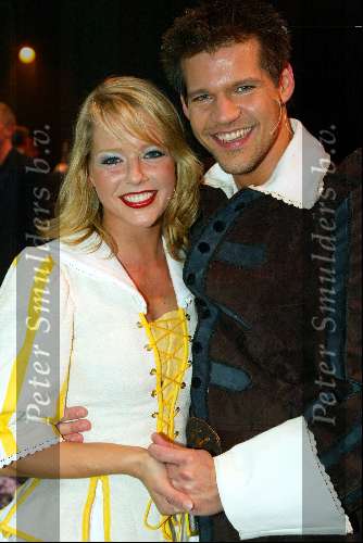 Breda 16 december 2002
Princess kerstborrel  2002
Hoofdrolspeelster Chantal Janzen en Rene v Kootenvan Kunt U mij de weg