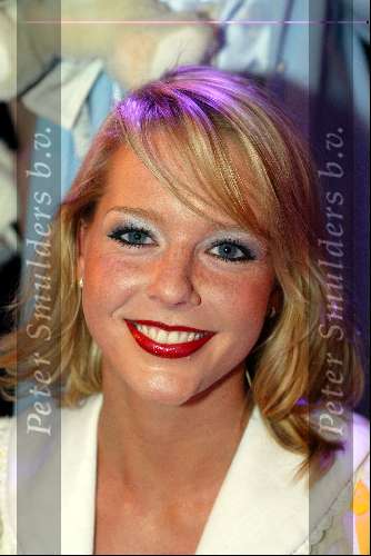 Breda 16 december 2002
Princess kerstborrel  2002
Hoofdrolspeelster Chantal Janzen van Kunt U mij de weg naar hamelen vertellen....