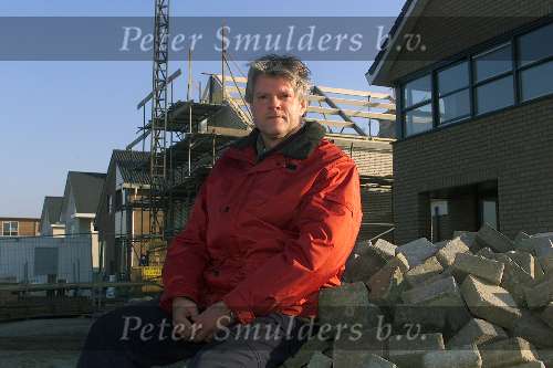 Eindhoven, 11 december 2002
Dirk Moree van PinkRoccade bij aanbouw van nieuw huis