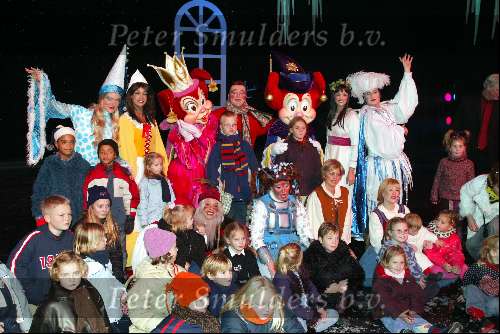Kaatsheuvel 8 december 2002

Premiere wintershow in efteling.

Lucille Werner

Peter Smulders bv