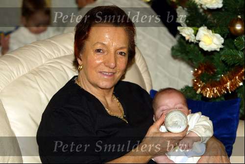Fijnaart 14 december 2002
Moeder Bauer met Jan