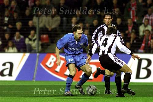 EINDHOVEN 6 DECEMBER 2001
PSV-PAOK SALONIKI 4-1
Gakhokidze