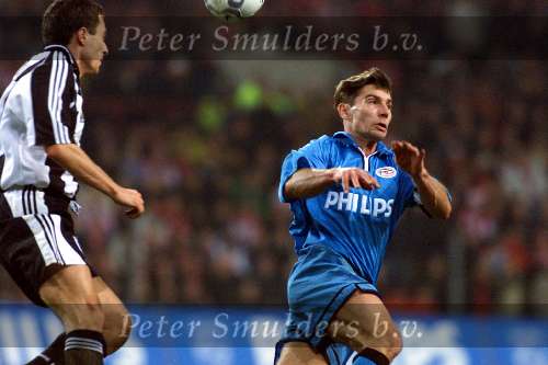EINDHOVEN 6 DECEMBER 2001
PSV-PAOK SALONIKI 4-1
Jan Heintze