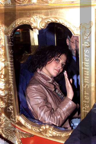 AMSTERDAM  9 DECEMBER 2001
Opening Paleis Soestdijk in Amsterdam door 
Katja Schuurman