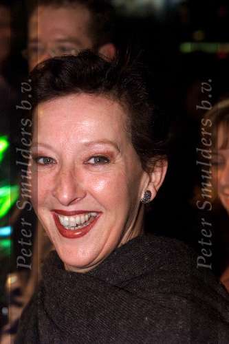 Amsterdam 3 december 2001
Premiere Minoes in Pathe Arena.
Loes Luca