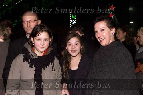 Amsterdam 3 december 2001
Premiere Minoes in Pathe Arena.
Loes Luca
