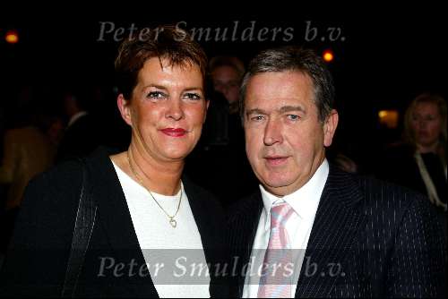 Amsterdam 17 decmber 2001
Princess kerstborrel in het Grace Theater.
Otto Lenselink met vriendin