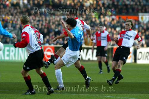 Rotterdam 16 decmber 2001
Feyenoord-PSV 0-0
Mark v Bommel en Patrick Pauwe Roelof Luinge