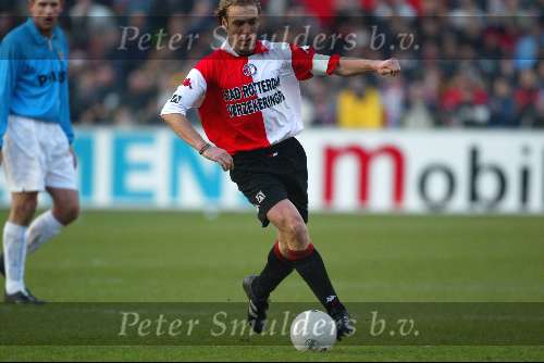 ROTTERDAM 16 DECEMBER 2001
Feyenoord-PSV 0-0
Paul Bosvelt