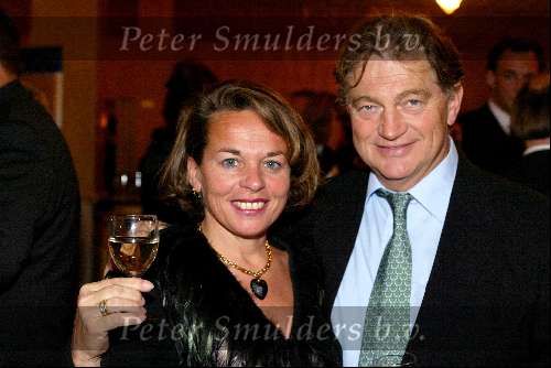 Amsterdam 17 decmber 2001
Princess kerstborrel in het Grace Theater.
Paul Fagel met vrouw
