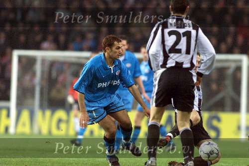 EINDHOVEN 6 DECEMBER 2001
PSV-PAOK SALONIKI 4-1
Ramzi