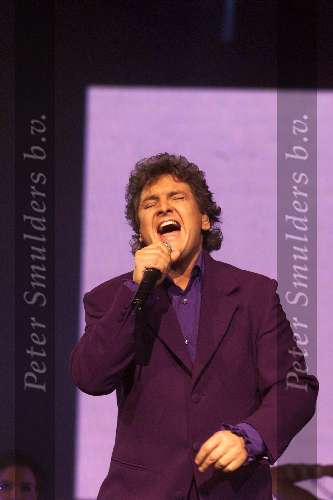ROTTERDAM 7 december 2001
Rene Froger in AHOY