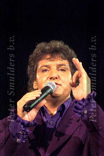 ROTTERDAM 7 december 2001
Rene Froger in AHOY