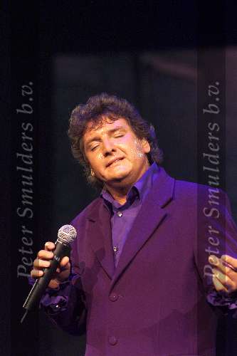 ROTTERDAM 7 december 2001
Rene Froger in AHOY
