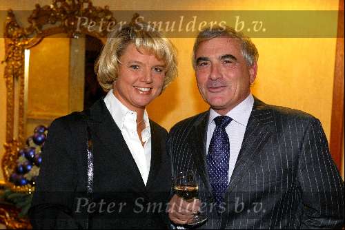 Amsterdam 17 decmber 2001
Princess kerstborrel in het Grace Theater.
Rik Felderhof met vriendin