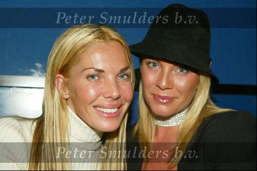 Amsterdam 19 december 2003
Orange Babies feest in Panama te Amsterdam.
Angela Kluivert en Nicole