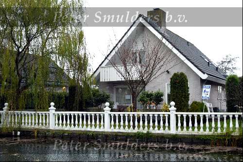 Volendam 1 december 2003
Huis Annie Schilder  te koop