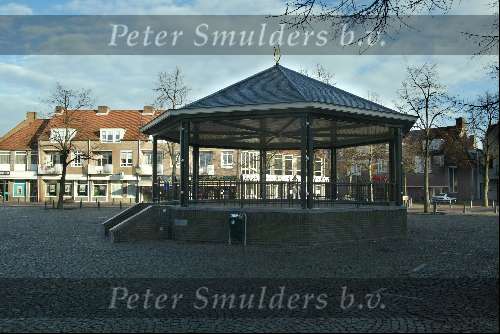 Bergeijk 30 December 2003
De Kiosk midden in het centrum van de brabantse gemeente
Bergeijk