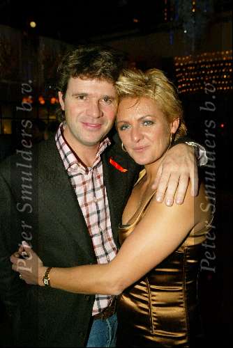Amsterdam 19 december 2003
Orange Babies feest in Panama te Amsterdam.
Peter Gallas en Caroline Tensen