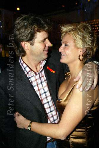 Amsterdam 19 december 2003
Orange Babies feest in Panama te Amsterdam.
Peter Gallas en Caroline Tensen