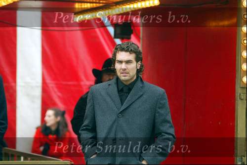Hilversum 30 december 2003
Begrafenis Toni Boltini in circustent.
Zoon Ferenc Boltini