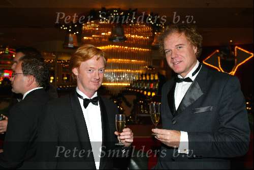 Scheveningen 15 december 2003
Brunch in het Holland casino in Scheveningen.
Guus Marinus (rechts)