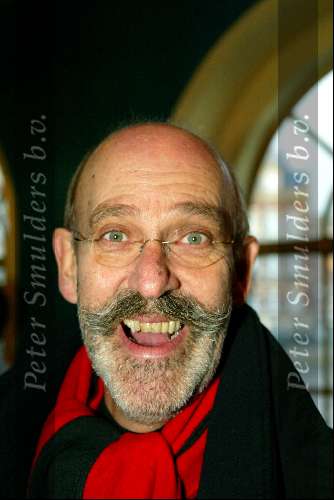 Amsterdam 15 december 2003
Uitreiking Pall maal Export prijs in de kleine Komedie.  Karel de Rooy (Maxi)