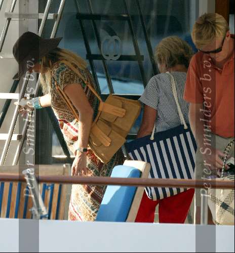 Porto Ercole 5 augustus 2003
Prinses Maxima en Prins Willem Alexander op de jumbo VI