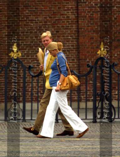 Den Haag 5 september 2003
Prins Willem Alexander Prinses Maximain verwachting bij huis ten bosch op verjaardag van prins claus