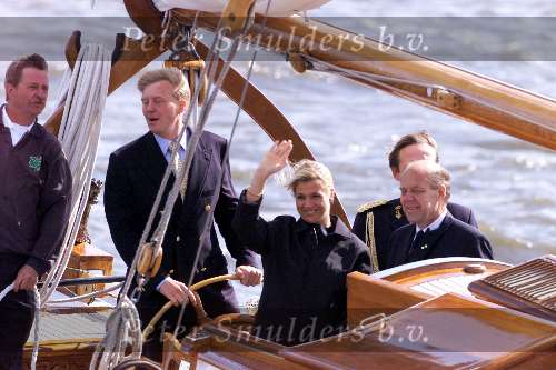 Sneek 8 augustus 2001
Prins Willem Alexander en Maxima bezoeken de sneek week. 
op Skutsje
