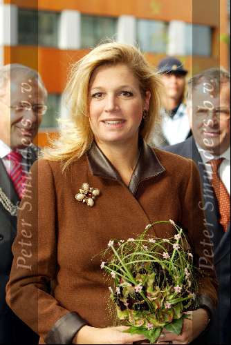Den haag 11 september 2003
Maxima bij opening gebouw fmo in den haag