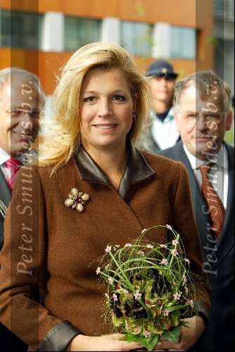 Den haag 11 september 2003
Maxima bij opening gebouw fmo in den haag