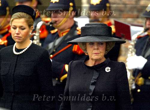 Delft 15 oktober 2002
Begrafenis Prins Claus.
Koningin Beatrix en Prinses  Maxima