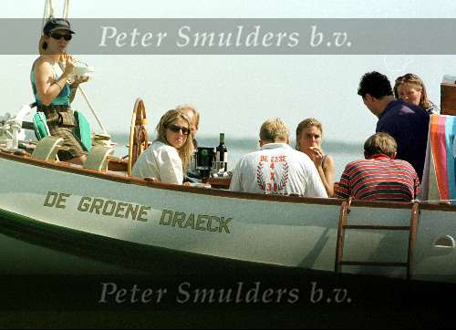 Muiden 18 juni 2000
Prins Willem Alexander en Maxima Prinses Laurentien varen op de groene Draeck