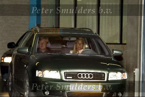 Amsterdam 25 juli 2002
Prins Claus in het AMC
Prins Willem Alexander en Prinses Maxima in audi A4