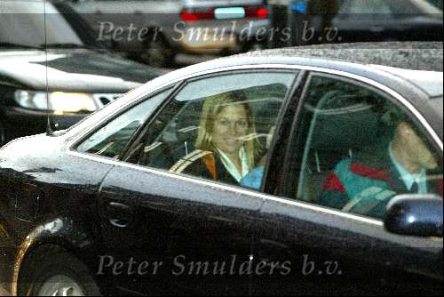 Amsterdam 28 december 2003
Prinses Maxima en Prinses Amalia wandelen met ouders Maxima en broer en zus bij Paleis op de Dam.Jorge Zorreguita en Carmen Zorreguita
Peter Smulders bv