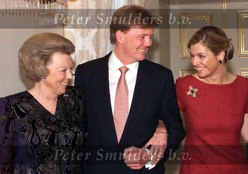 Den Haag 30 maart 2001
Verloving Prins Willem Alexander met Maxima
Met koningin Beatrix