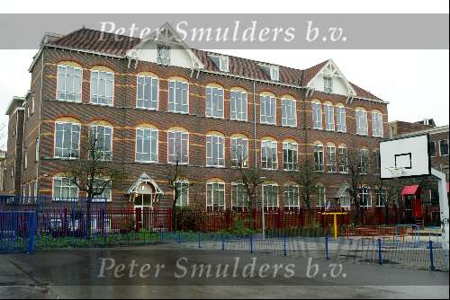 Amsterdam1 december 2003
Huis Patrick Kluivert Karthuizerstraat