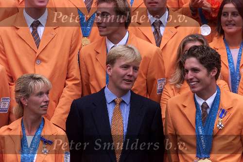 Den Haag 4 oktober 2000
Huldiging van de medaillewinnars  Olympische spelen door Prins Willem Alexander. Pieter v d Hoogenband  en Anky v Grunsven.