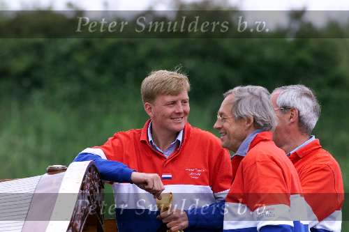 Muiden 9 juni 2001
Prins Willem Alexander en Yvonne v Gennip, Cees Wolzak, Jan Loorbach varen met de Groene Draeck. Allen zijn lid van de club van 144