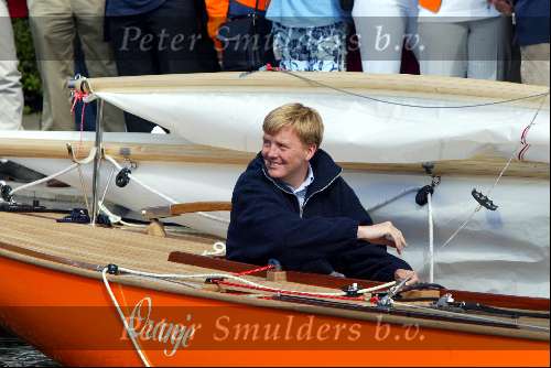 Kaagdorp 11 juli 2002
Prins Willem Alexander op een Oranje Regenboog zeilboot die hij net heeft gekregen