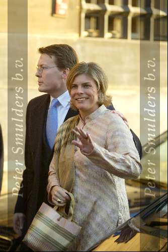 Amsterdam 9 december 2003
Uitreiking Prins Claus prijzen in paleis op de dam.
Prinses Laurentien zwanger met Prins Constantijn