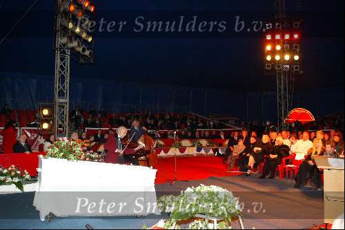Hilversum 30 december 2003
Begrafenis Toni Boltini in circustent
Tato Miranda