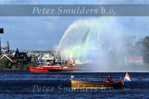 Noord Holland 1 november 2001
Prins Willem Alexander en Maxima bezoeken Noord Holland.
Brandweerboot
