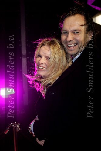 Amsterdam 14 december 2004
Opening restaurant Fifteen van Jamie Oliver in Amsterdam.
Bart v Troje met vriendin