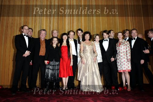 Amsterdam 13 december 2004
Premiere Floris in Tuschinski in Amsterdam.
Cast Floris oa Michiel huisman Birgit Schuurman Linda v Dijck