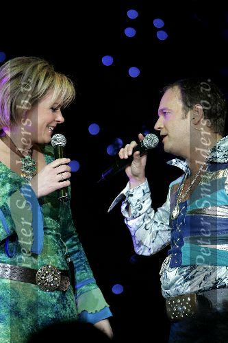 Arnhem 18 november 2004
Ameezingconcert met Carlo Boszhard en Irene Moors in het gelredome.
